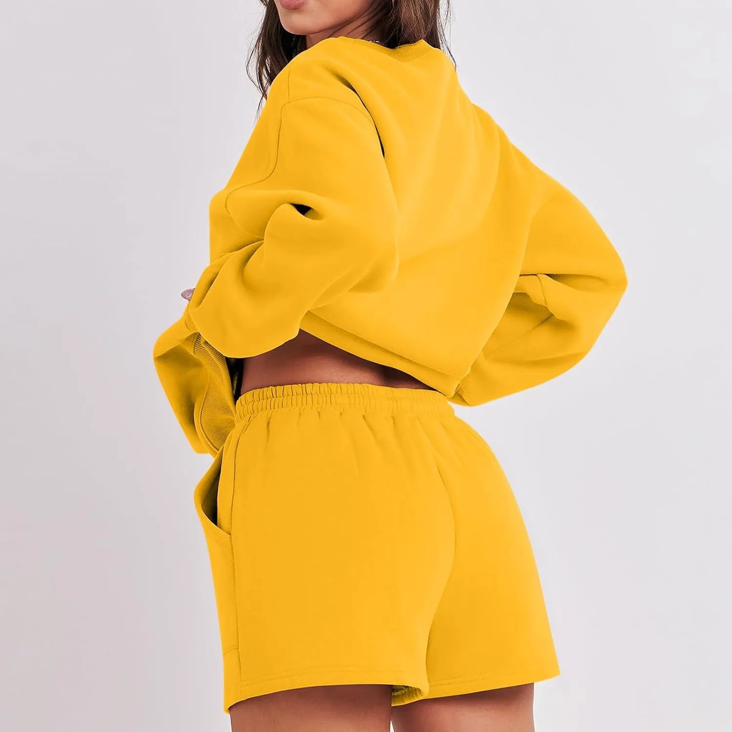 2 Piece Outfits Sweatsuit For Women Oversized Crewneck Sweatshirt & Lounge Shorts Set 2023 Fall Fashion Tracksuit