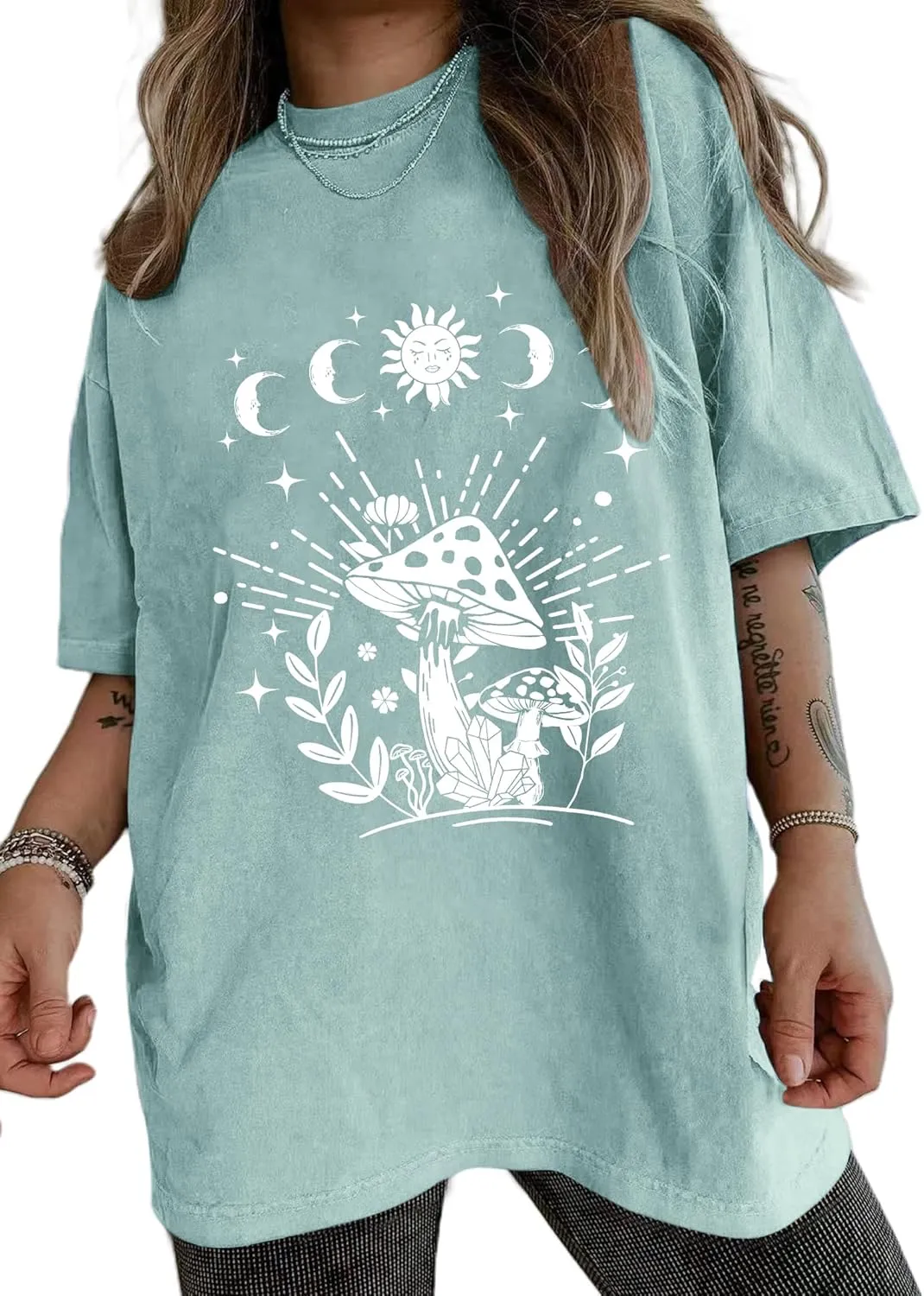 Remidoo Women's Casual Oversized T Shirt Short Sleeve Graphic Tee Letter Sun Moon Shirts