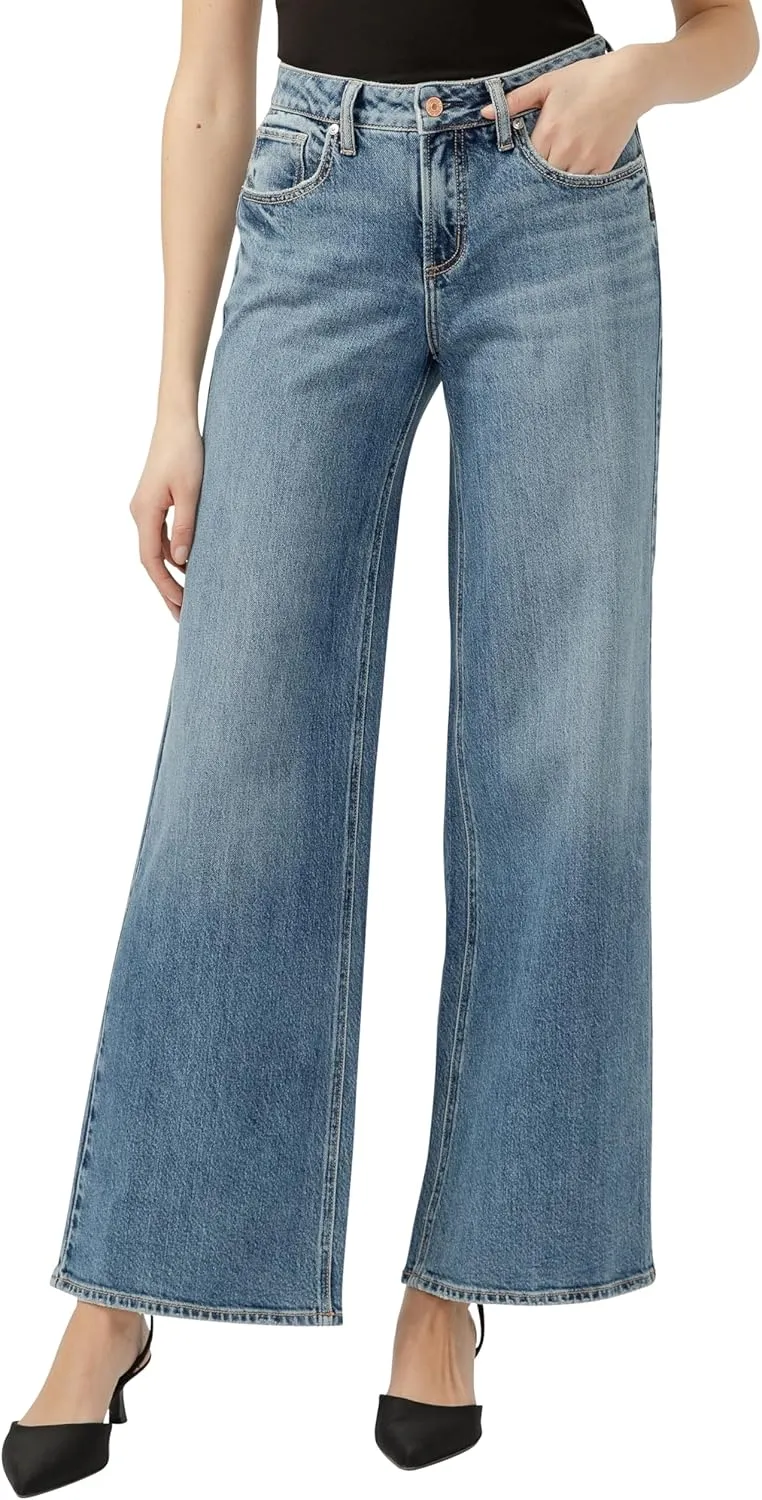 Silver Jeans Co. Women's Suki Mid Rise Curvy Fit Flare Leg Jeans