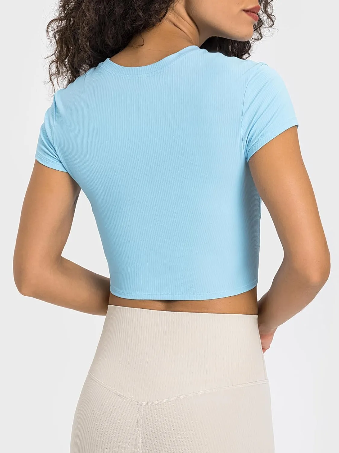 Ukaste Women's Petite Ribbed Short-Sleeve Crewneck Crop T-Shirt - Athletic Yoga Tee Tops for Juniors