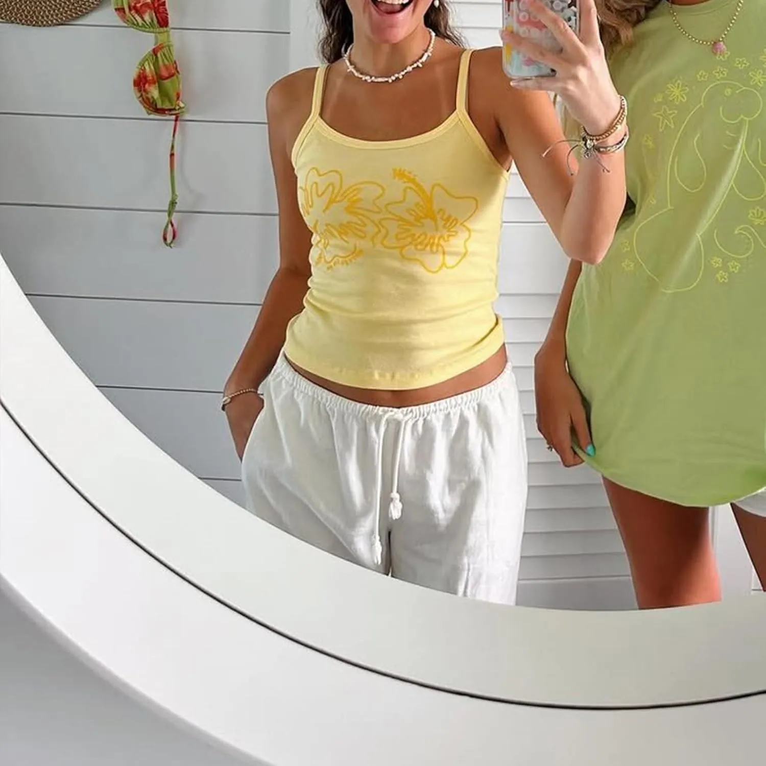 Women Y2K Cute Graphic Cami Top Floral Print Sleeveless Scoop Neck Tank Top Summer Going Out Camisole
