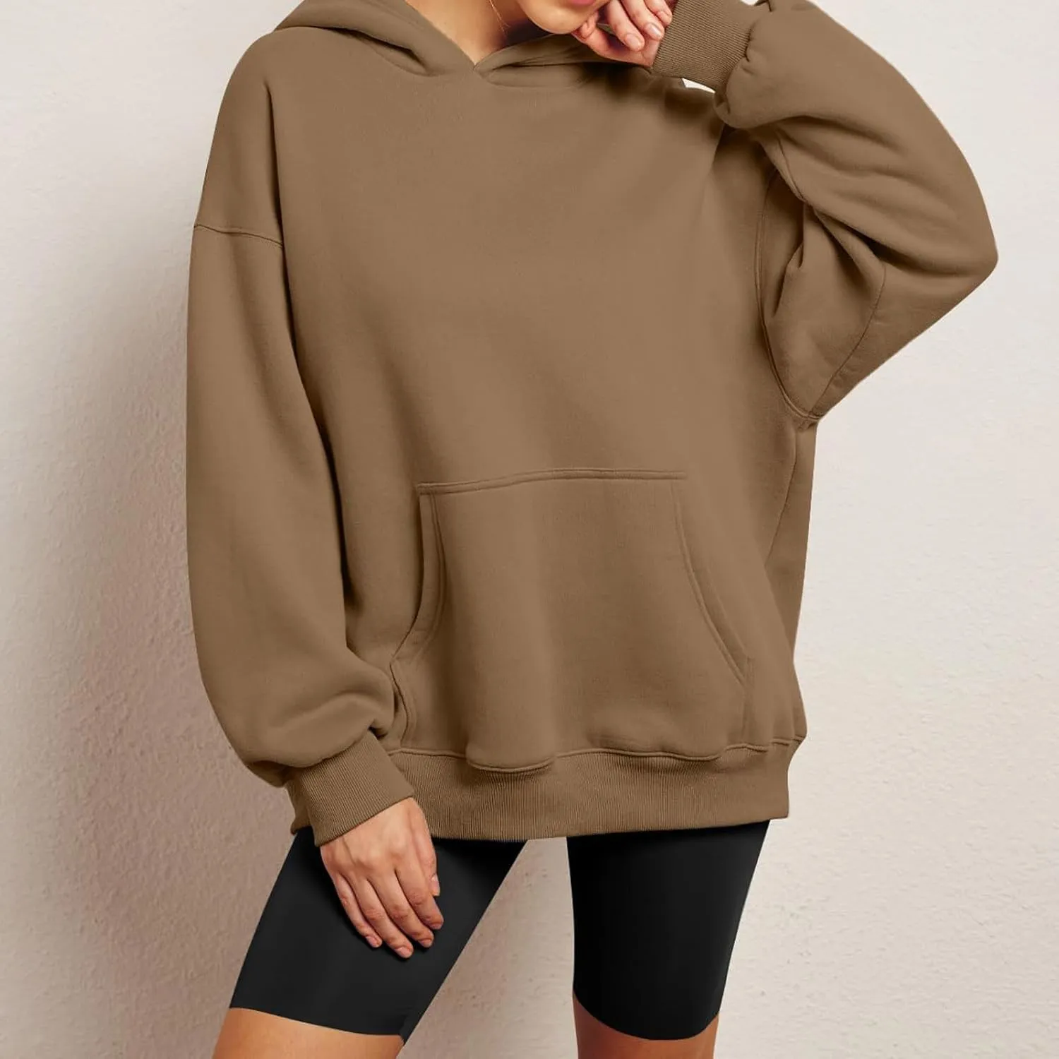 Womens Oversized Hoodie Long Sleeve Drop Shoulder Baggy Sweatshirts Lightweight Pullover Tops Fall Outfits w/Pockets