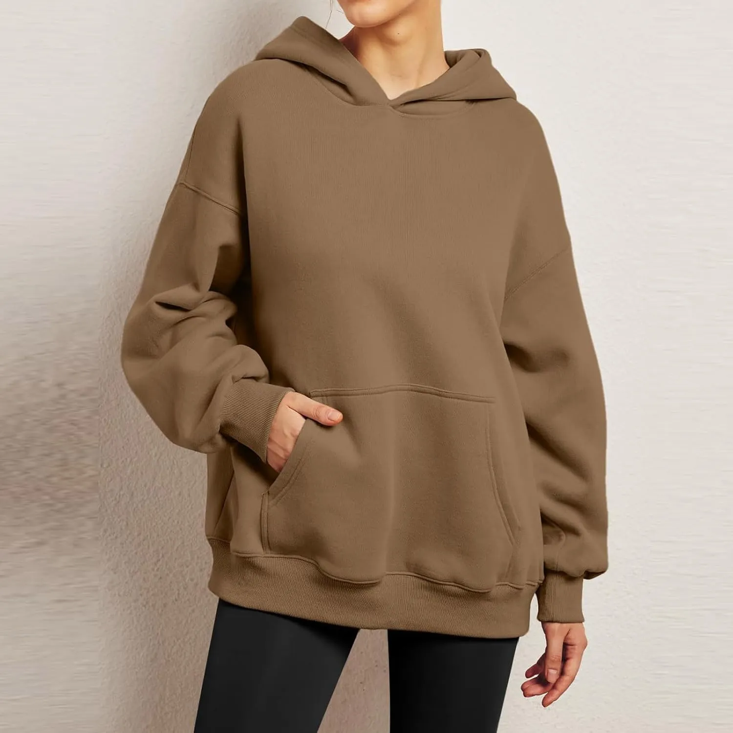 Womens Oversized Hoodie Long Sleeve Drop Shoulder Baggy Sweatshirts Lightweight Pullover Tops Fall Outfits w/Pockets