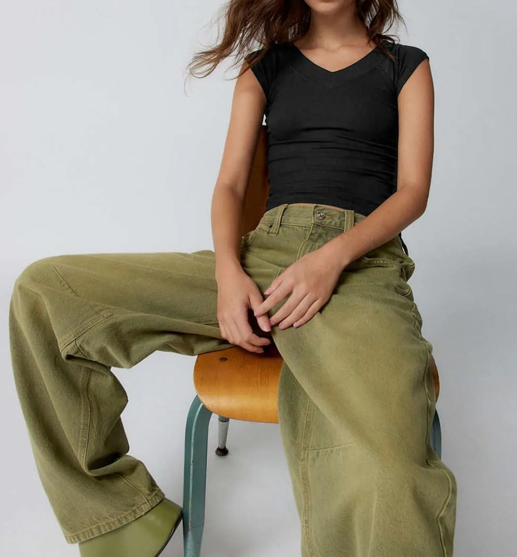 Womens Sleeveless Ribbed Tank Top Spaghetti Strap Crop Top Slim Fit Scoop Neck Basic Cami Shirts Summer Camisole