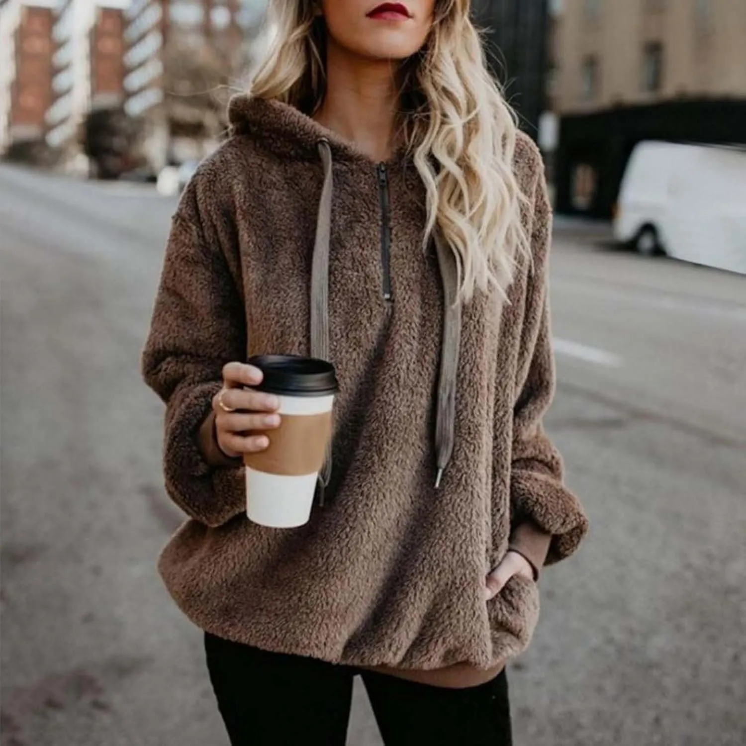 Womens Sweateshirt Oversized Pullover Hoodie Fuzzy Fleece Sweatshirt Fluffy Coat Winter Warm Coat Outwear with Pocket